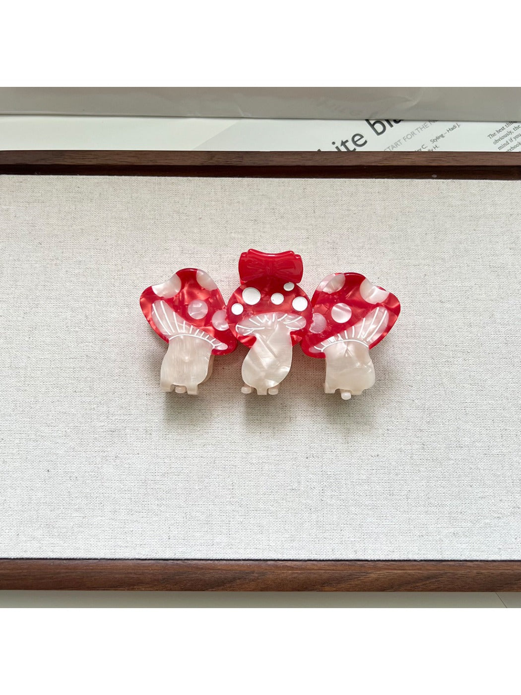 Beau - Three Mushrooms Shapes Hair Clip