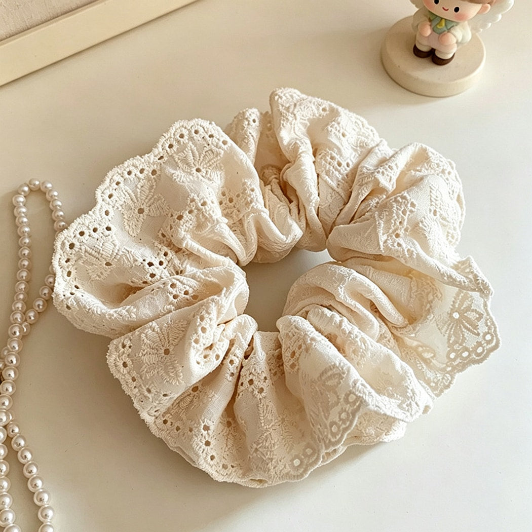 Gifty - Sweet Style Lace Edge Decorative Hair Scrunchie