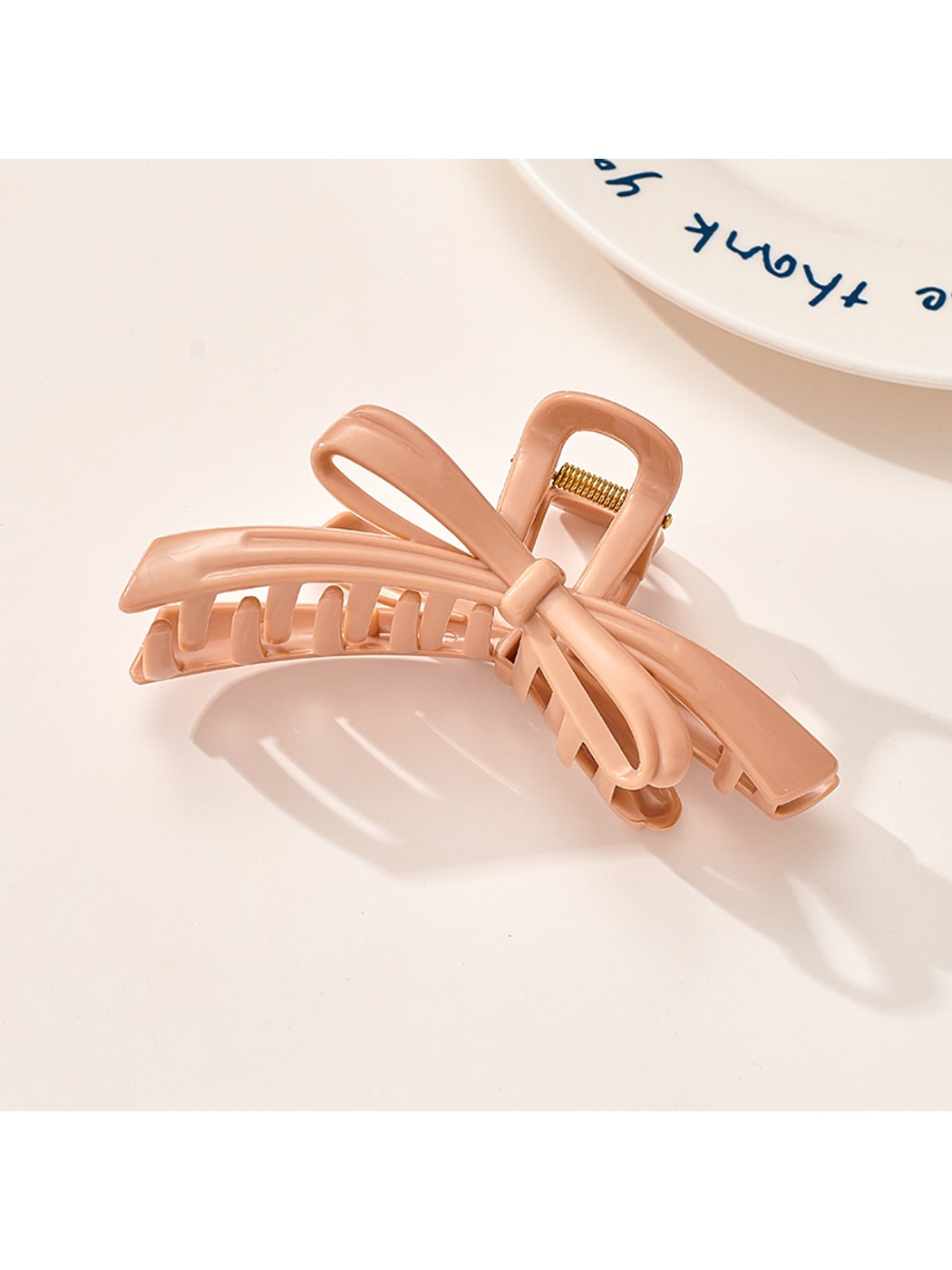 Beau - Curved Plastic Bow Hair Styling Claw Clip
