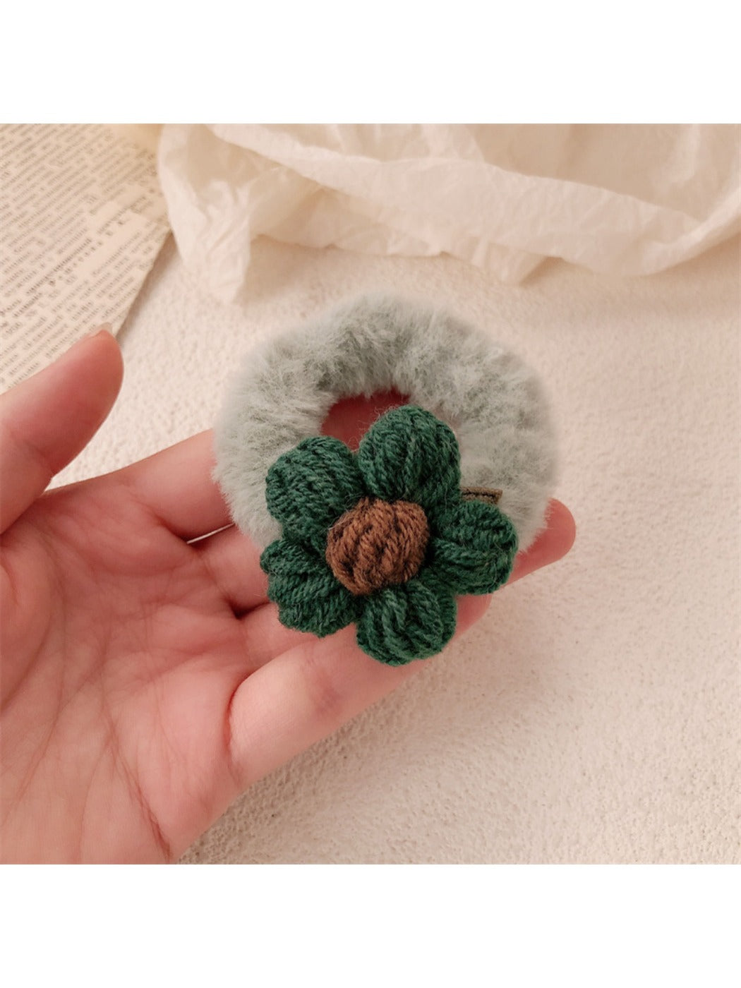 Gifty - Flower Shaped Hair Tie
