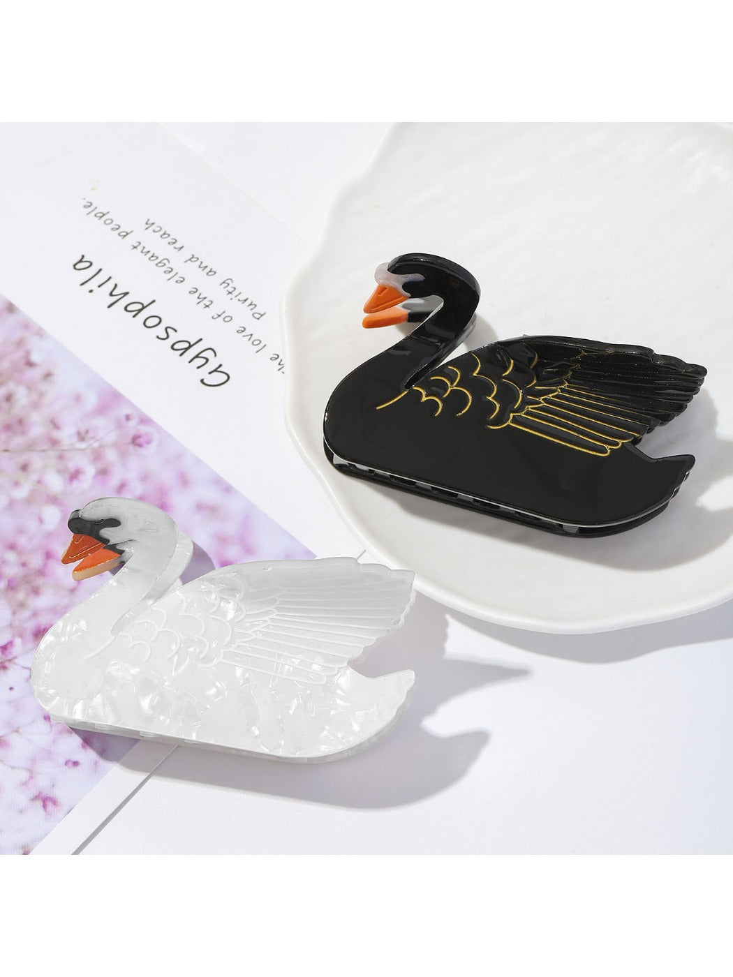 Beau - Adorable Swan Shaped Hair Claw Clip