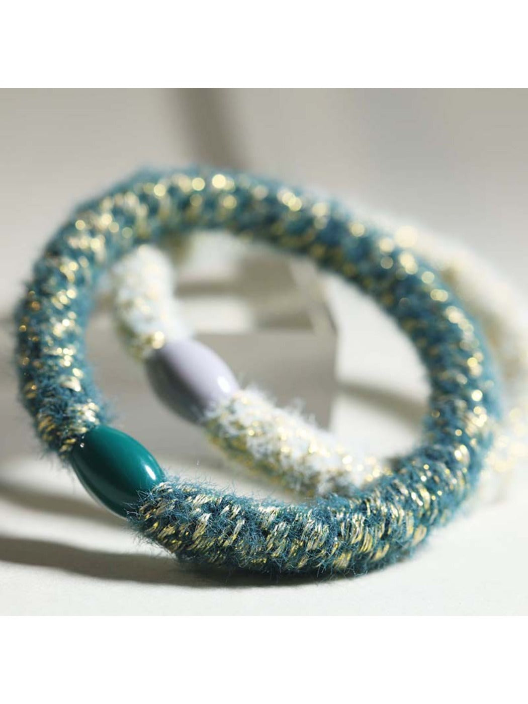 Gifty - Chic Thick Colorful Hair Tie