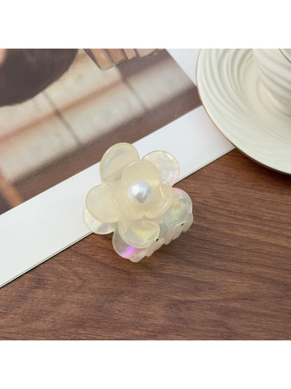 Beau - Elegant Camellia Hair Claw Clip