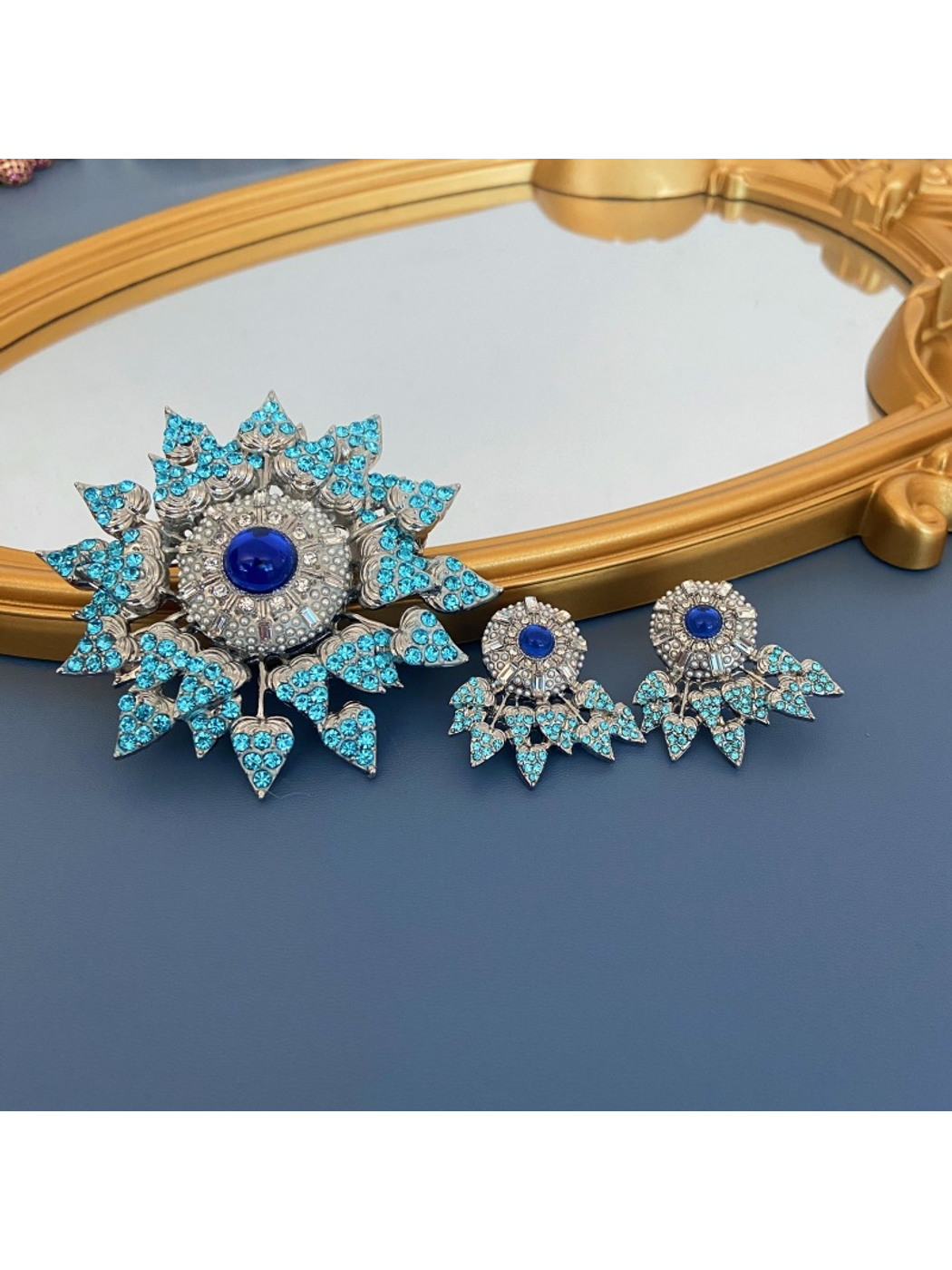 Brovia - Vintage Snowflake Alloy Brooch Earrings