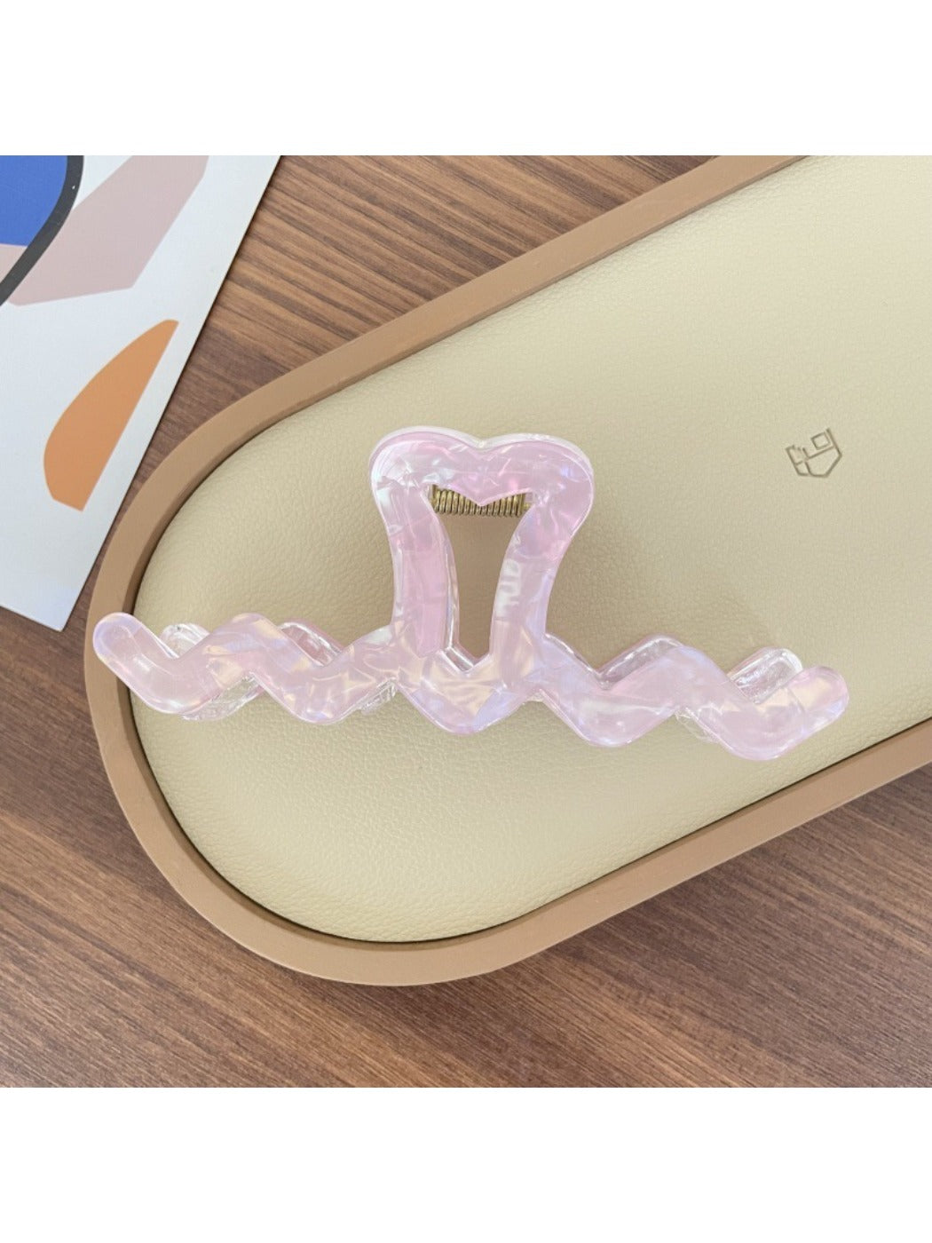 Beau - Elegant Attractive Acetate Hair Clip