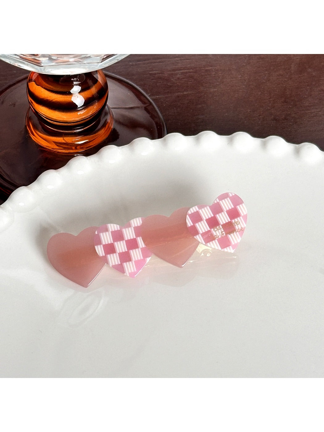 Beau - Acetate Heart-shaped Color Blocked Hair Clip