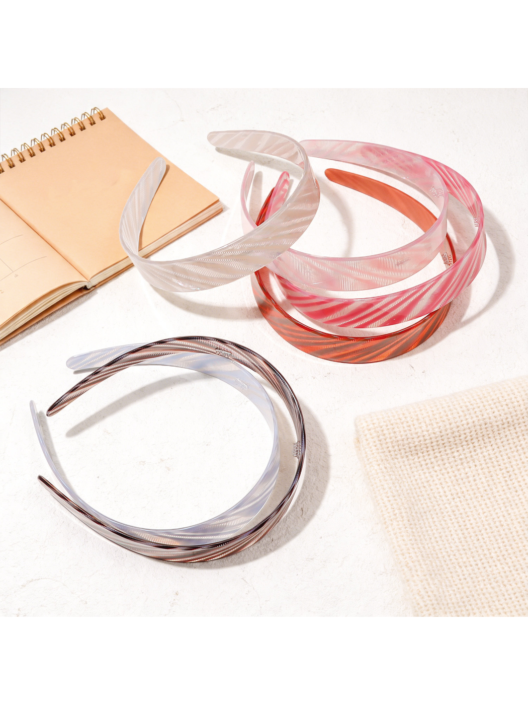 Gifty - Minimal Striped PVC Daily Wear Headband