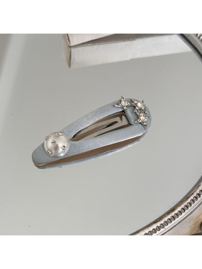 Beau - Sweet Style Star Embellished Snap Hair Clip