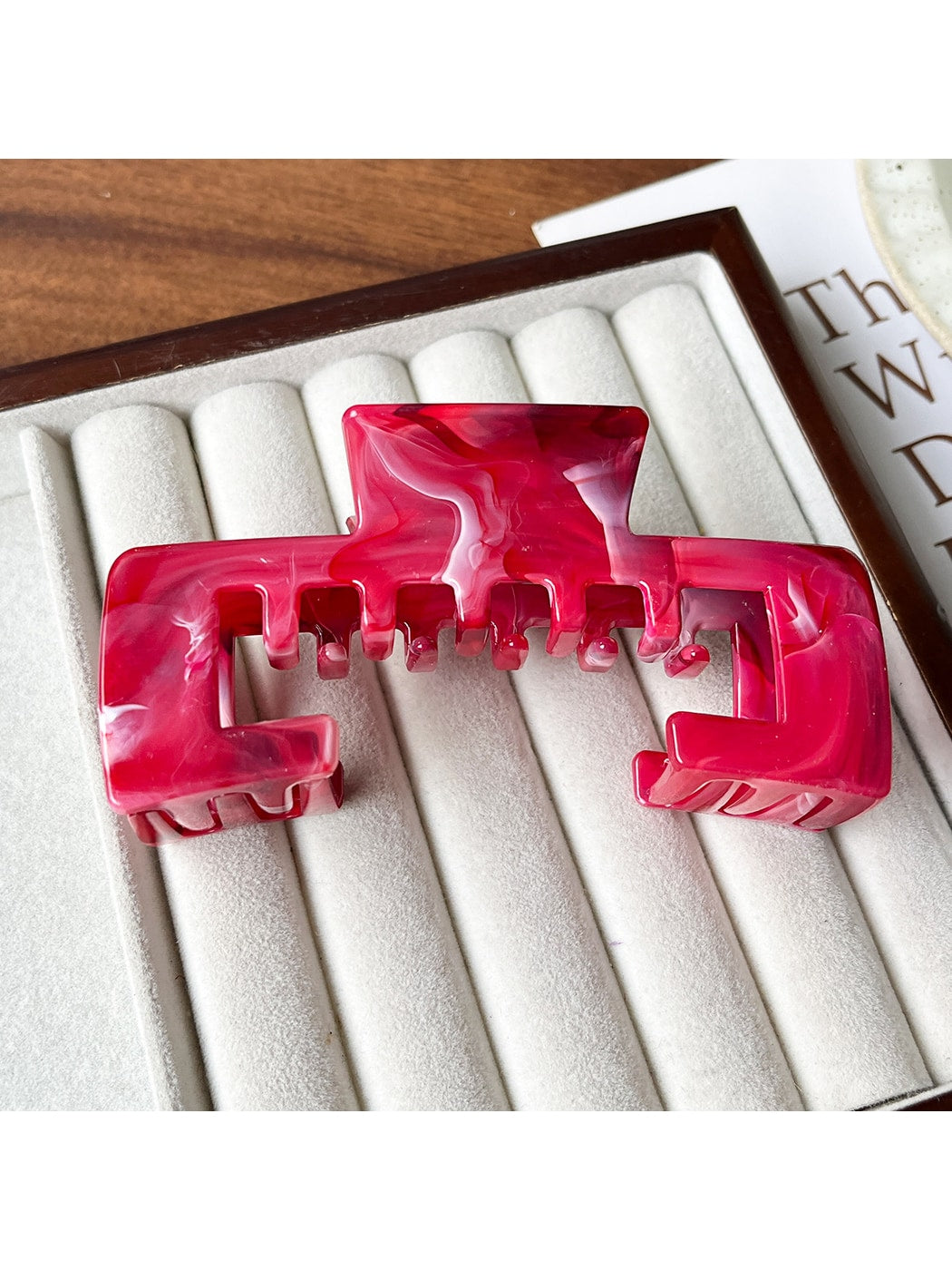 Beau - Open Square Marbled Finish Hair Claw Clip