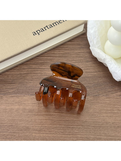 Beau - Retro Cloud Style Claw Clip