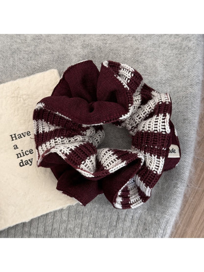 Gifty - Striped Knit Hair Accessories