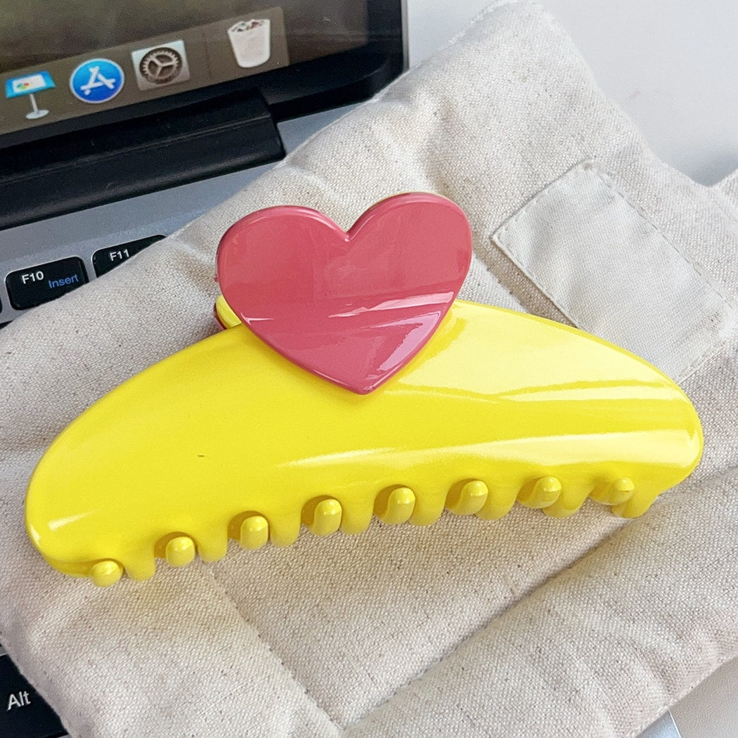 Beau - Sweet Style Heart Detail Claw Clip