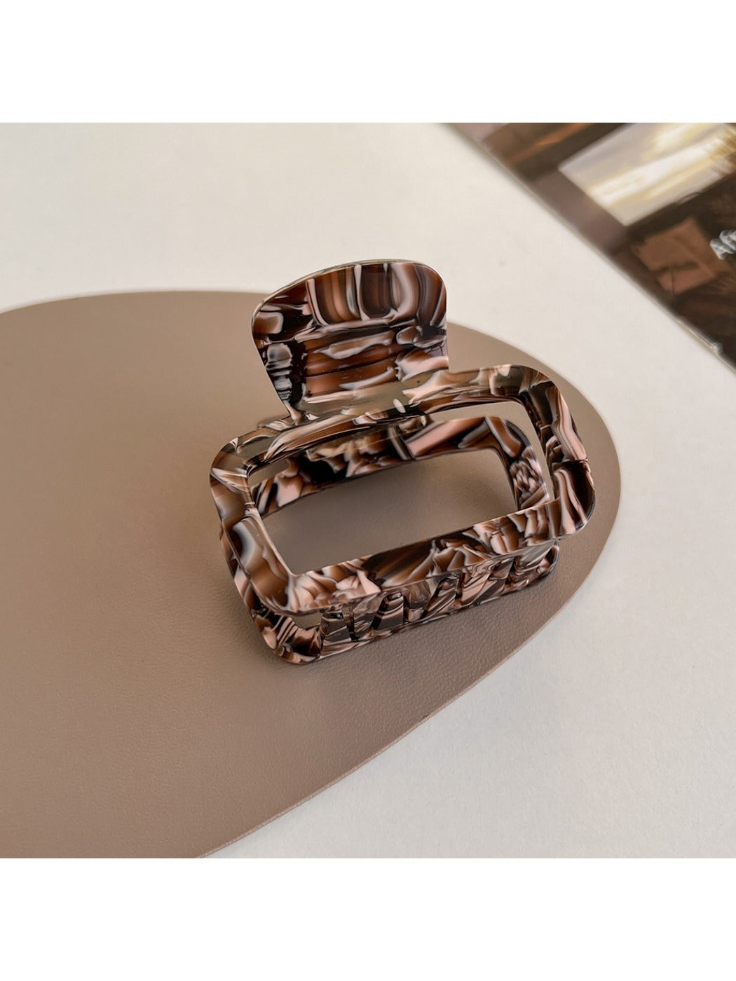 Beau - Square-Shaped Openwork Hair Clip
