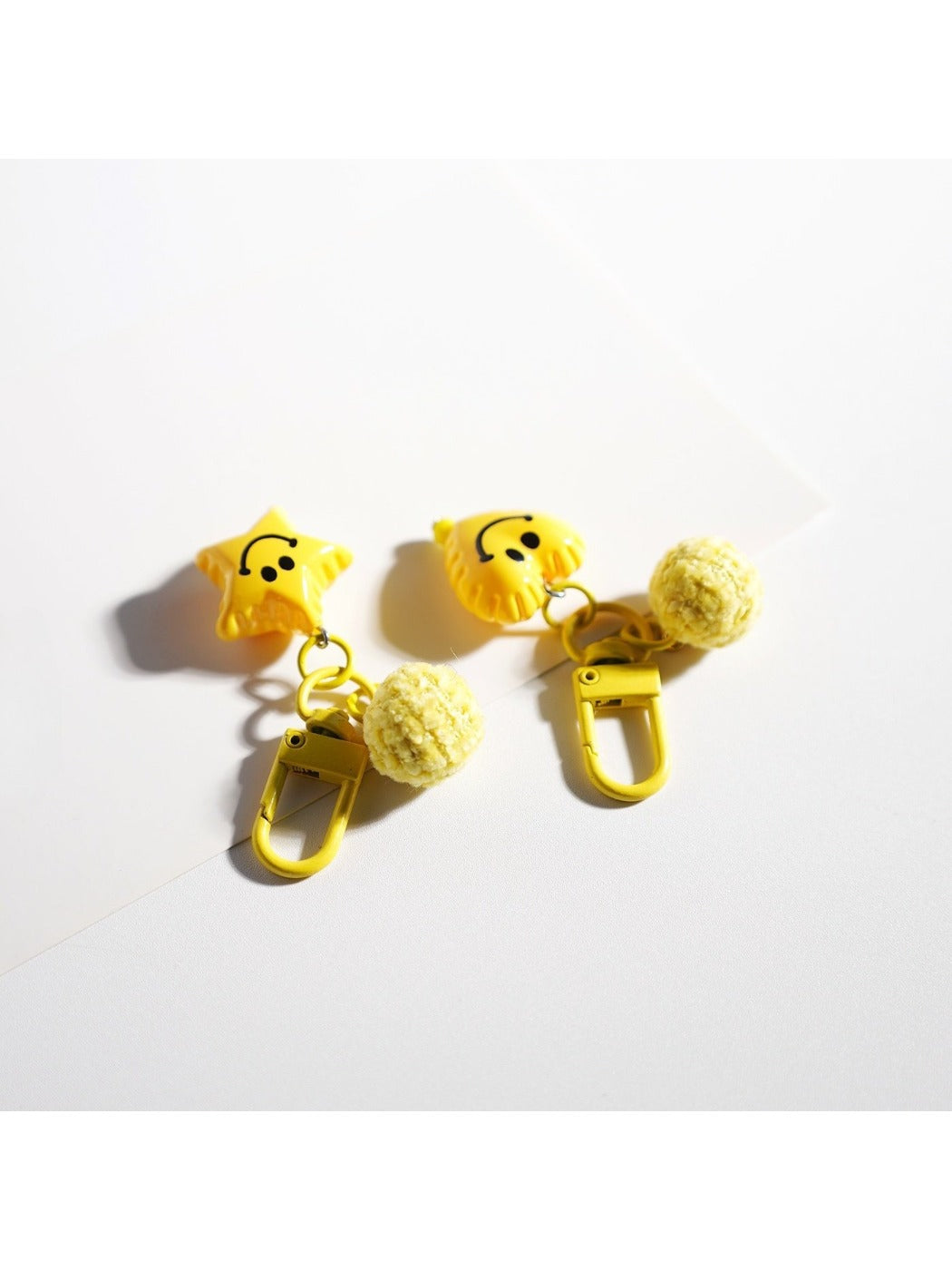 Keypus - Yellow Smiley Face Keychain