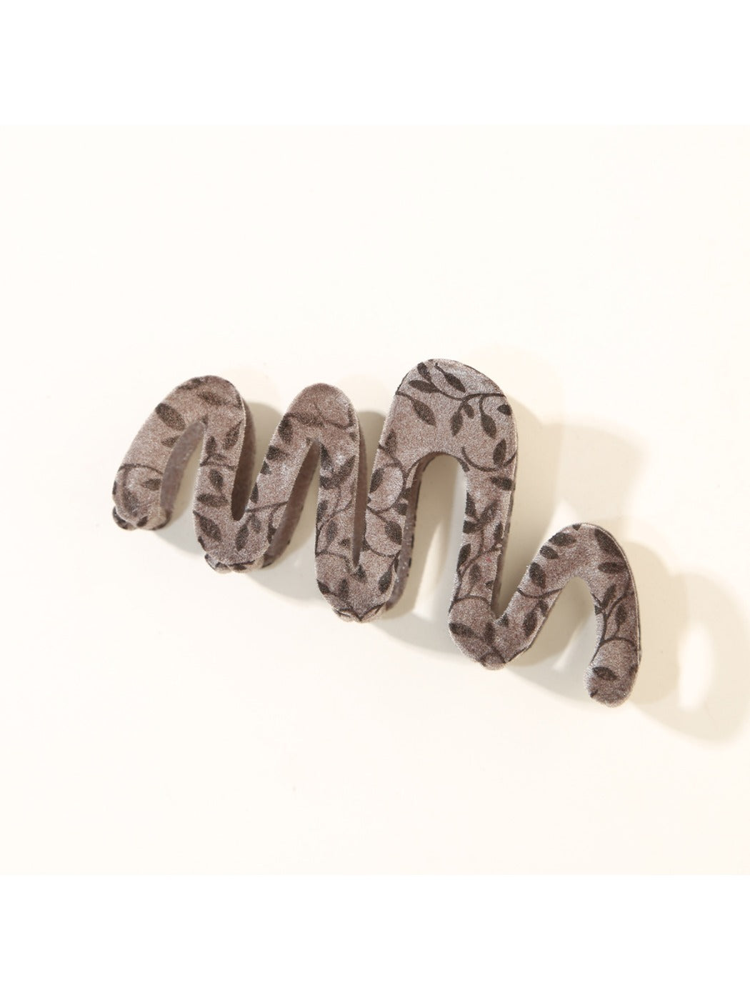 Beau - Wave Geometric Design Hair Claw Clip