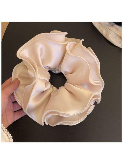 Gifty - Four Layer Wrinkled Hair Loop