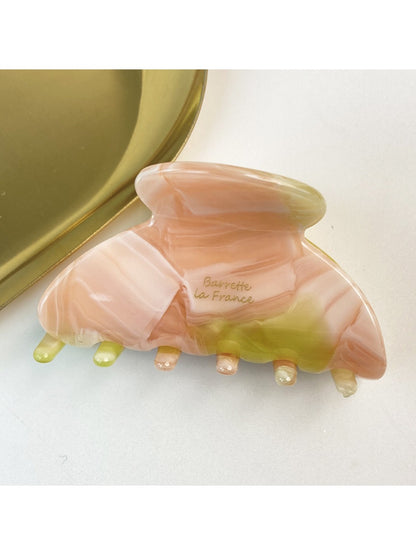 Beau - Ripple-Shaped Shark Clip