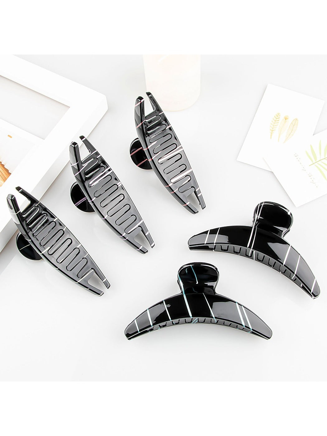Beau - Minimalist Striped Crescent Hair Claw Clip