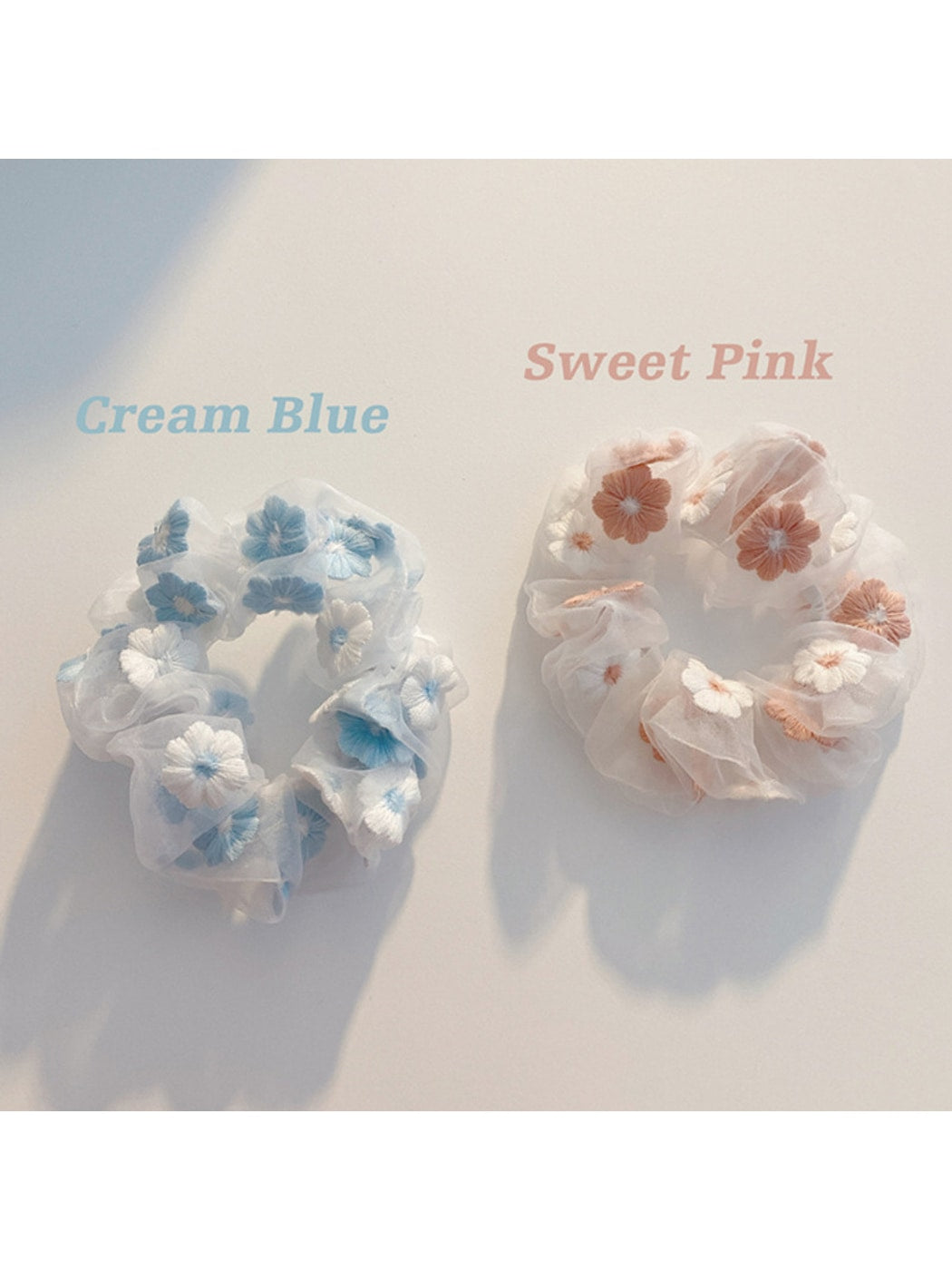 Gifty - Embroidered Flower Organza Look Scrunchie