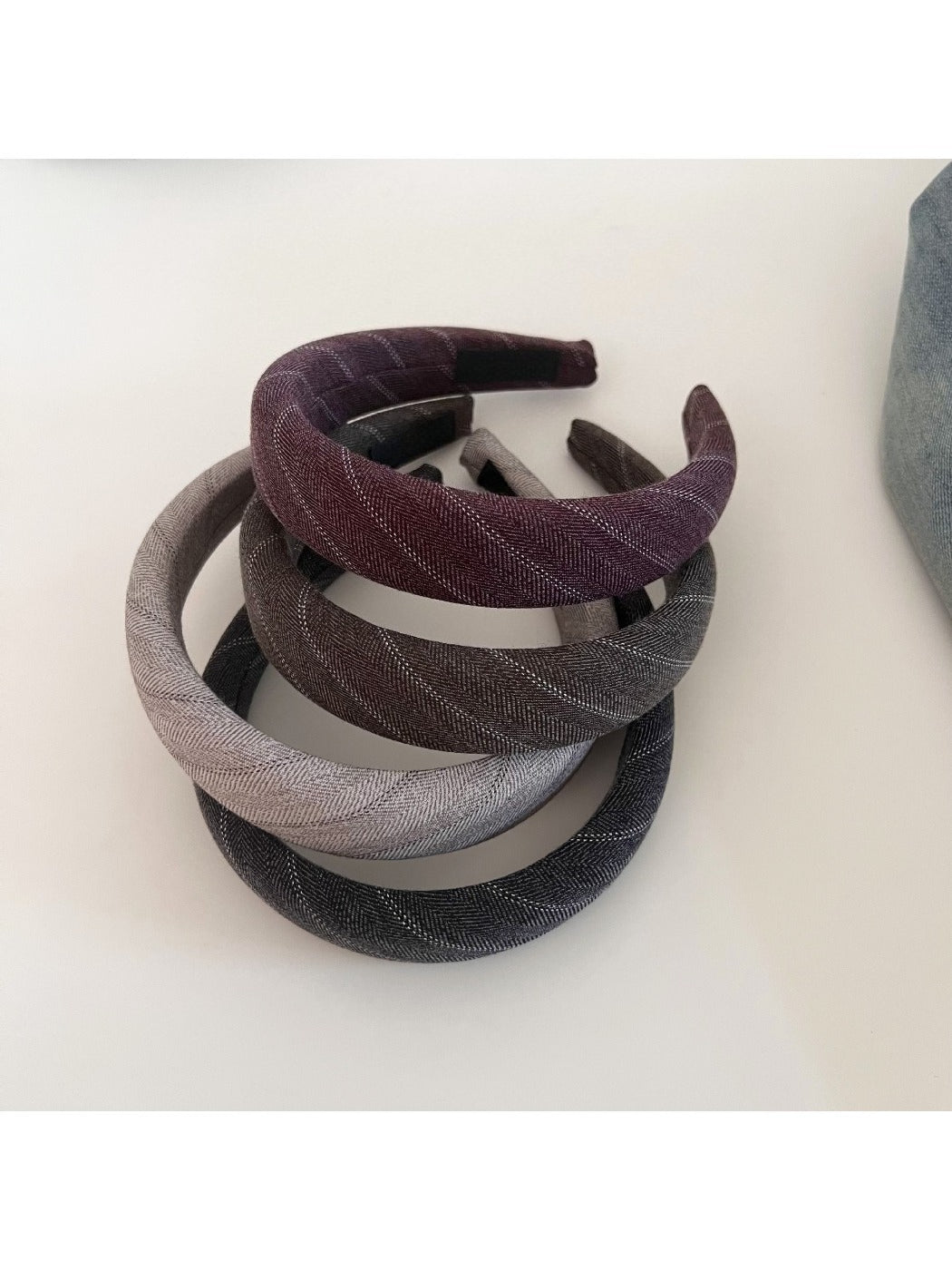Gifty - Minimalist Rope Twist Hair Hoop