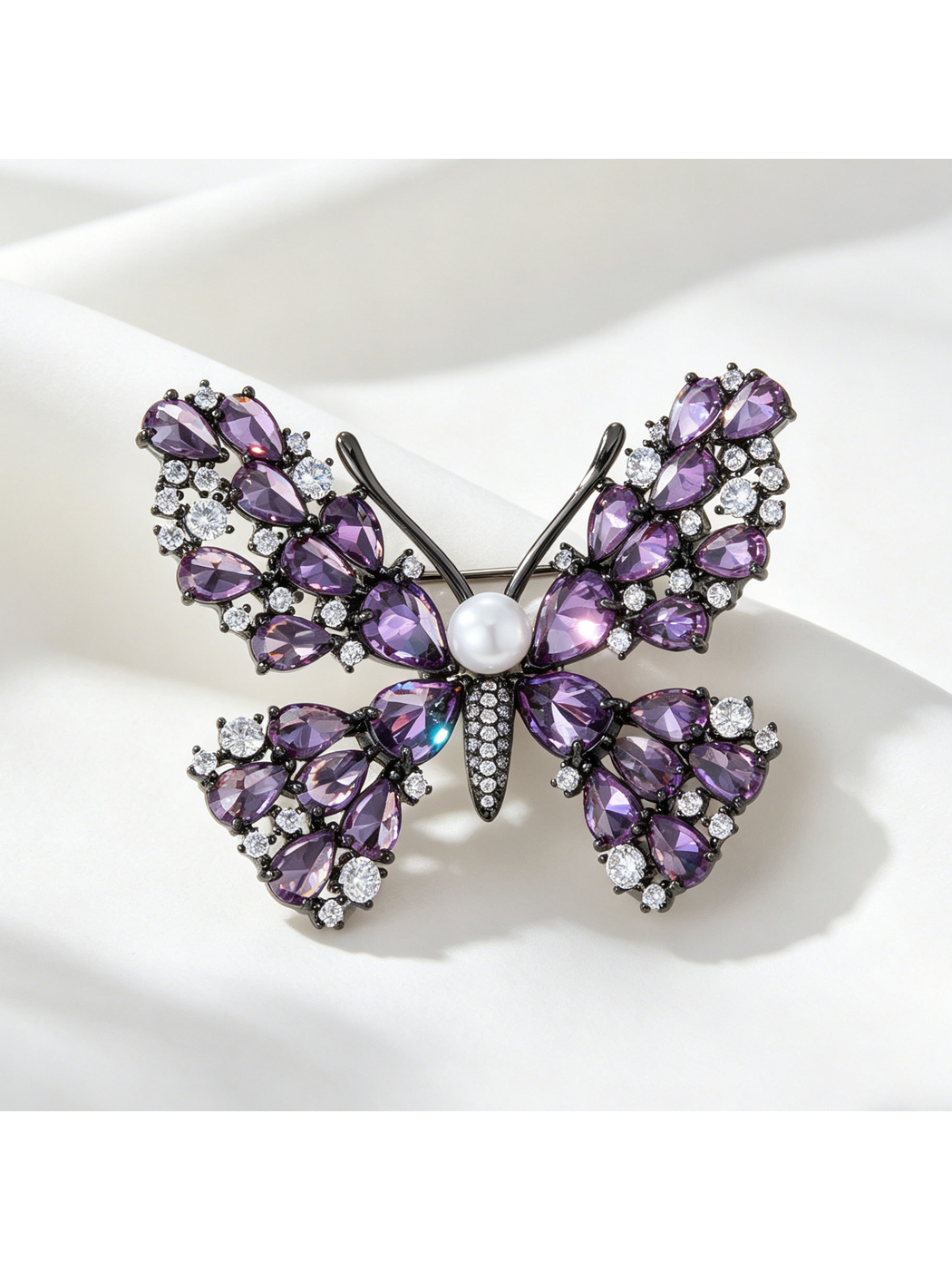 Brovia - Vintage Butterfly Accent Alloy Brooch