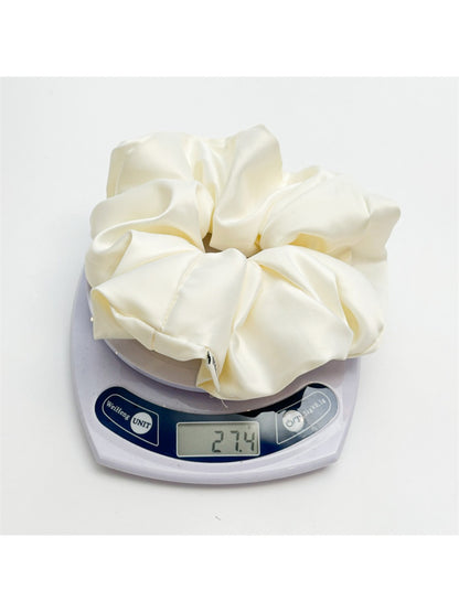 Gifty - Elegant Satin Hair Scrunchie