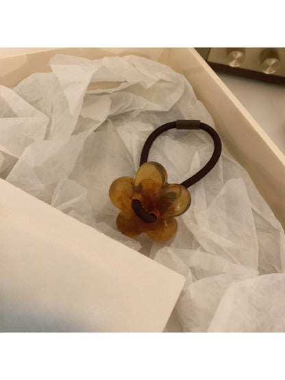 Gifty - Pretty Floral Pattern Hair Tie