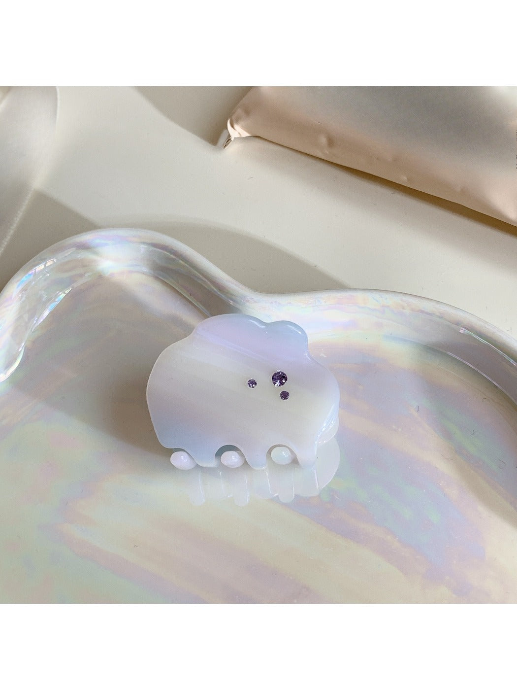 Beau - Stylish Cloud Shaped Acetate Hair Clip