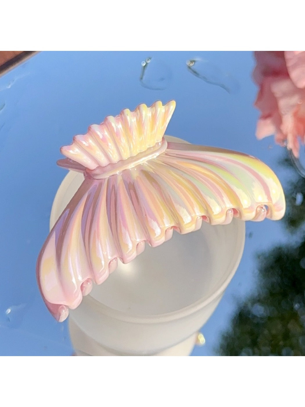 Beau - Ombre Fishtail Claw Clip
