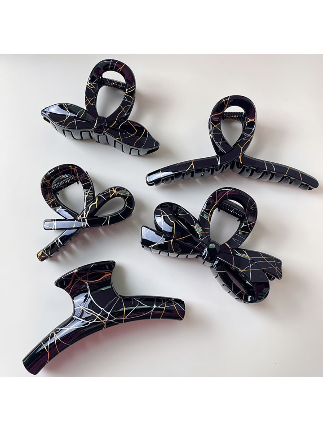 Beau - Elegant Textured Hair Claw Clip