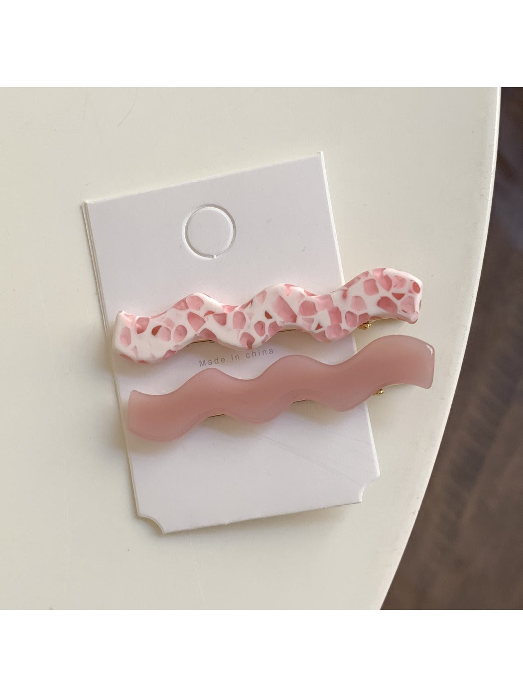 Beau - Simple Wavy Acetate Hair Clip