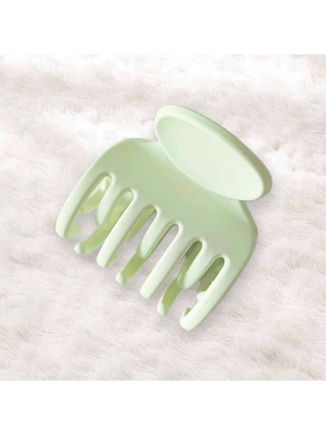 Beau - Simple Solid Color Matte Finish Hair Claw Clip