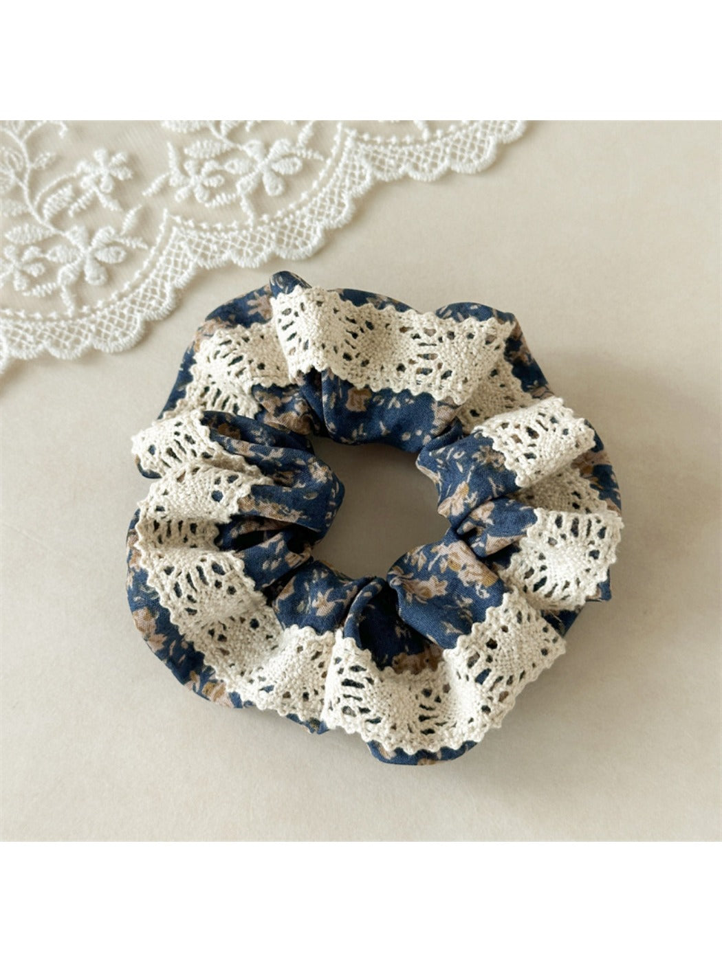 Gifty - Spring Inspired Floral Hair Scrunchie