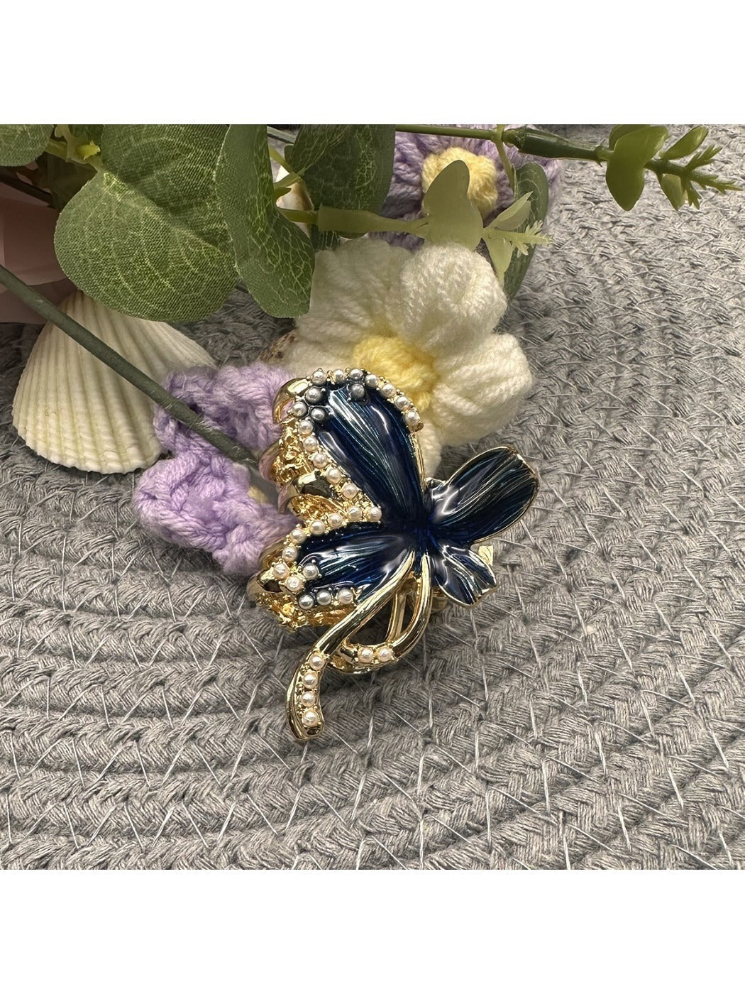 Beau - Gentle Colorful Flower Shaped Hair Clip