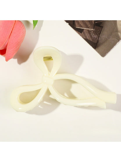 Beau - Large Hollow Out Bow Style Claw Clip