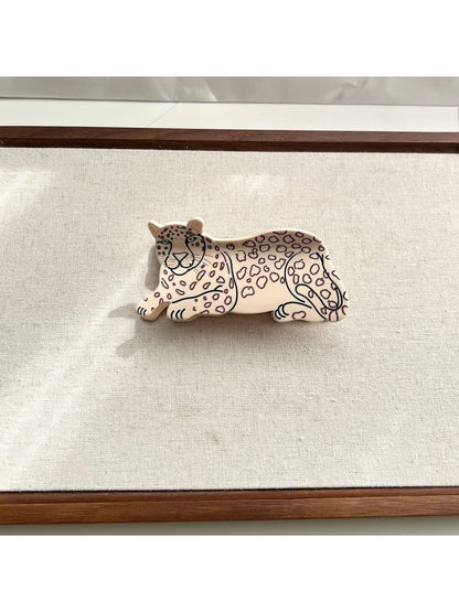 Beau - Lounging Leopard Hair Clip