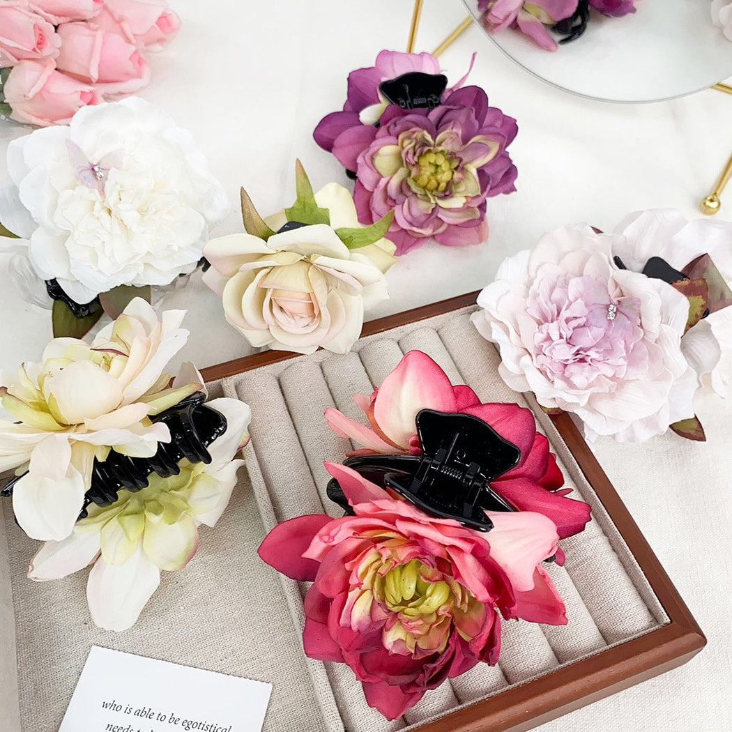 Beau - Elegant Vacation Style Flower Design Claw Clip
