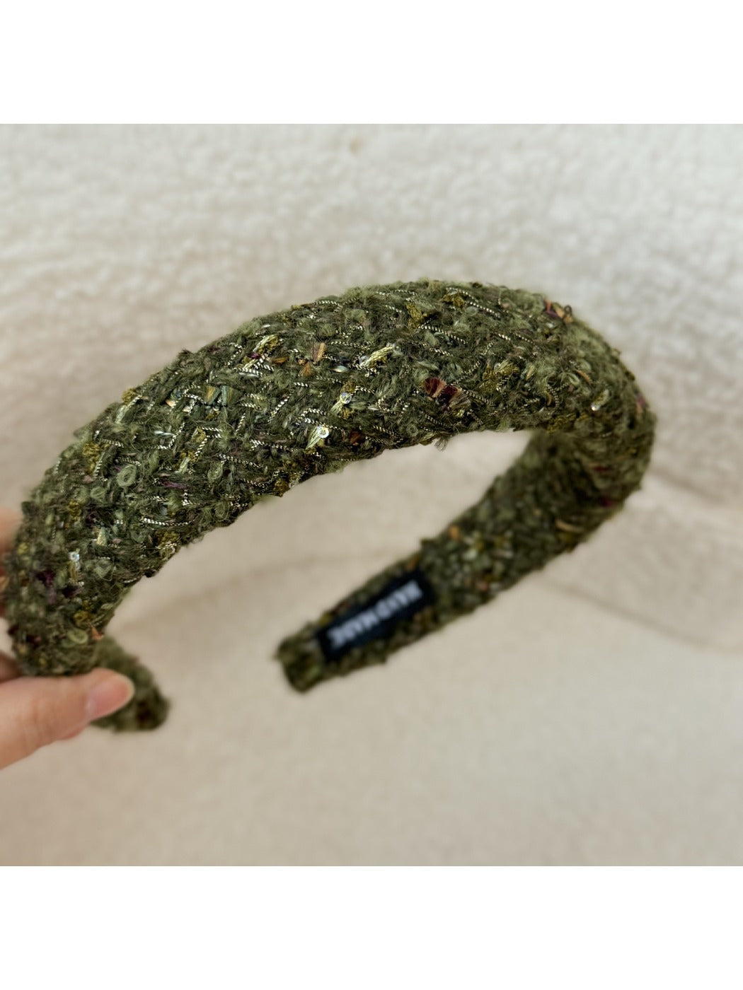 Top view of Gifty headband highlighting its smooth finish