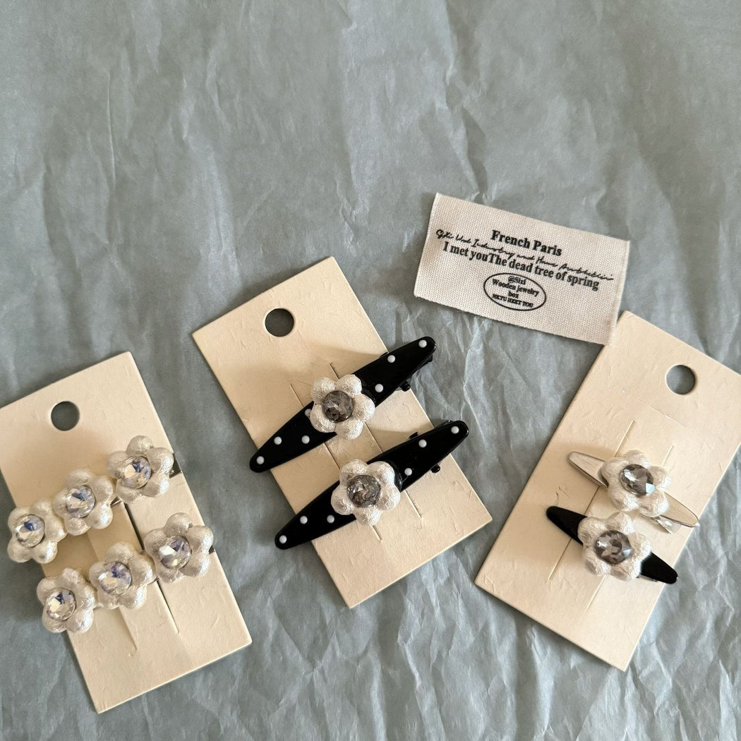 Beau - Polka Dot Flower Detail Alloy Hair Clip