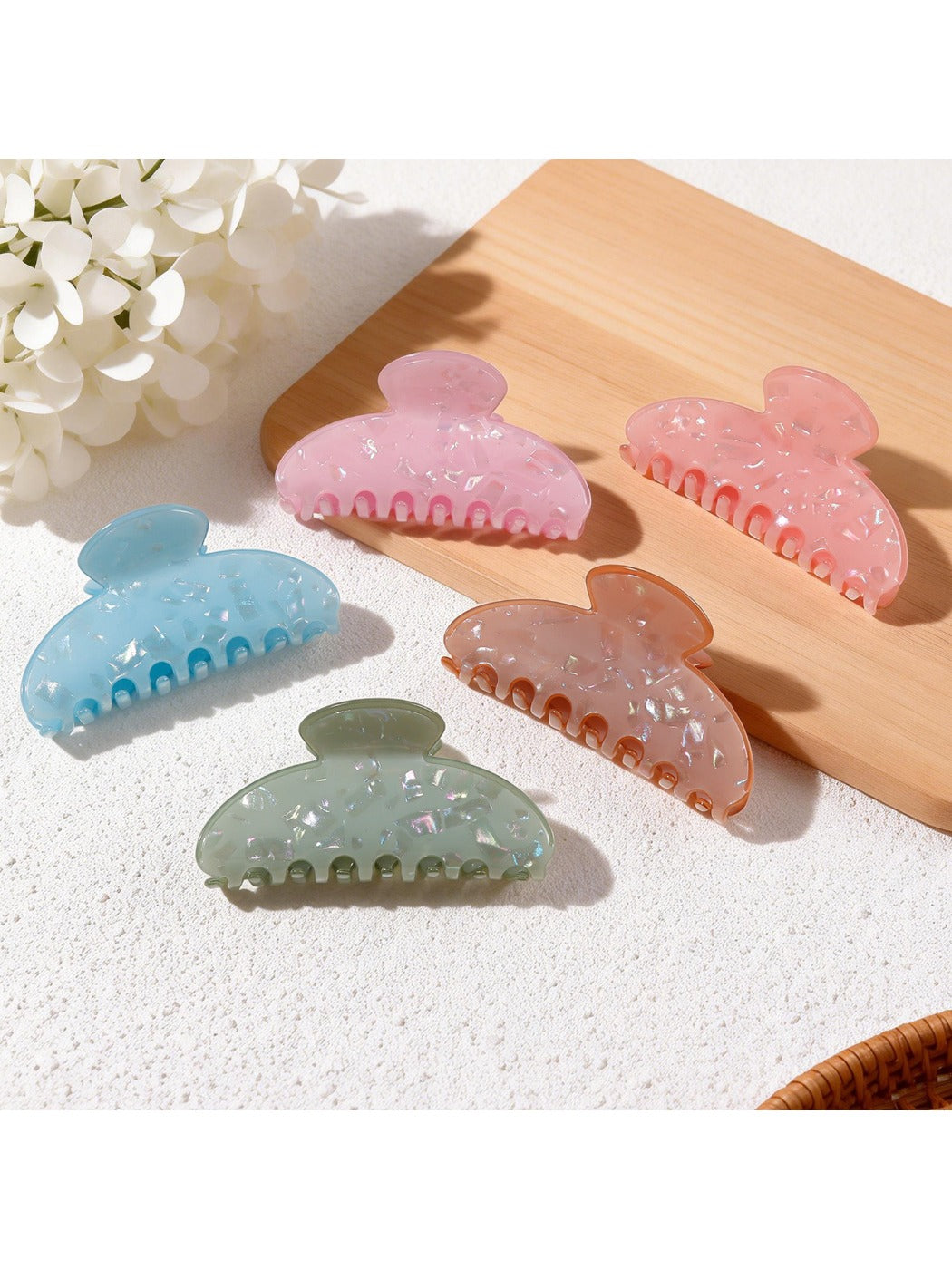 Beau - Pastel Half Circle Hair Claw Clip
