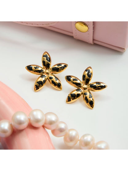 Earedge - Minimalist Floral Leopard Earrings