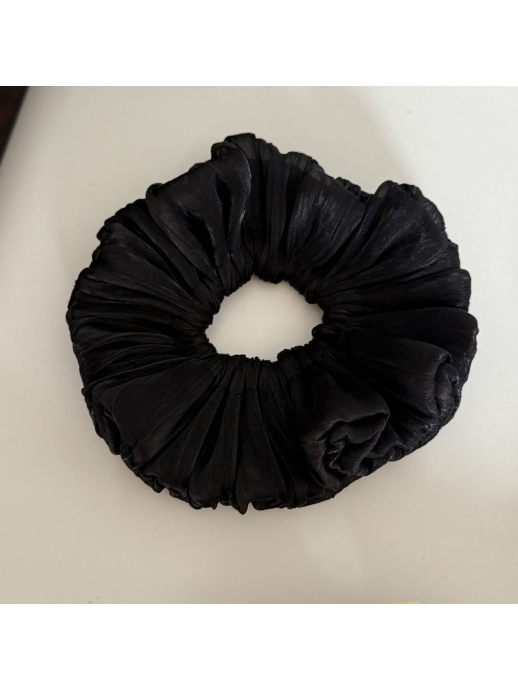 Gifty - Elegant Pleated Bud Shaped Scrunchie