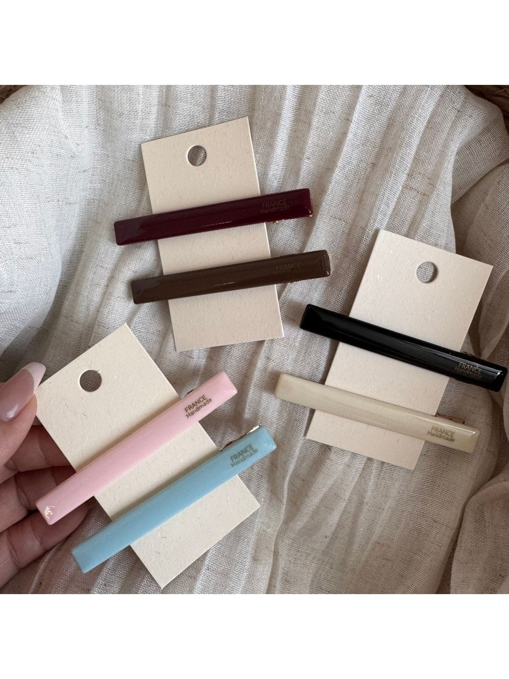 Beau - Polka Dot Straight Bar Side Hair Clip