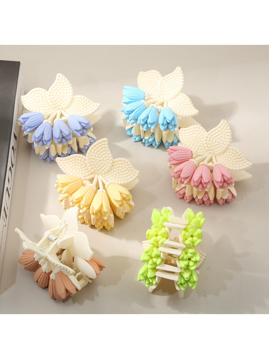Beau - Lily of The Valley Claw Clip