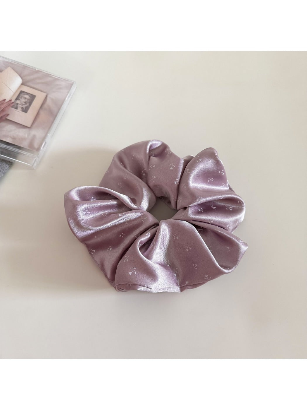 Gifty - Small Floral Satin Scrunchie
