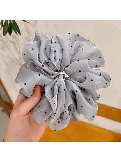 Gifty - Elegant Polka-Dotted Satin Scrunchies