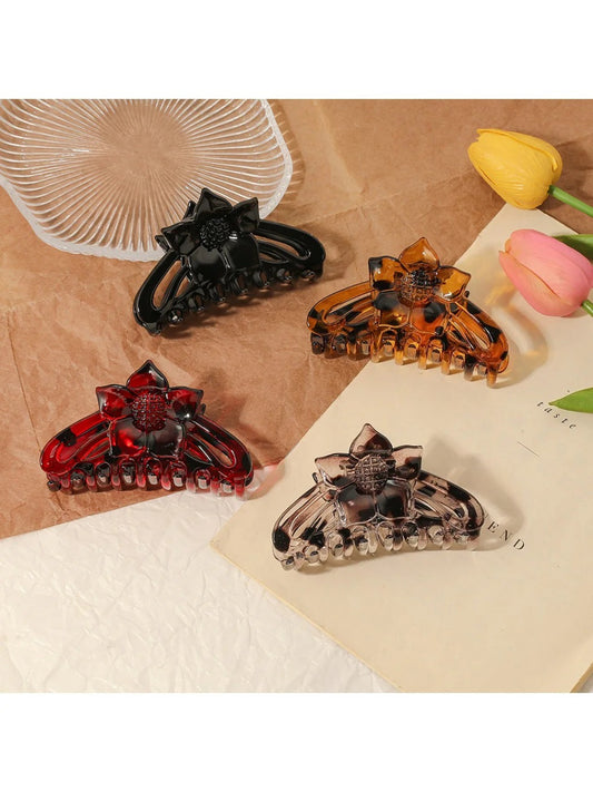 Beau - Elegant Flower Shaped Long Strip Claw Clip