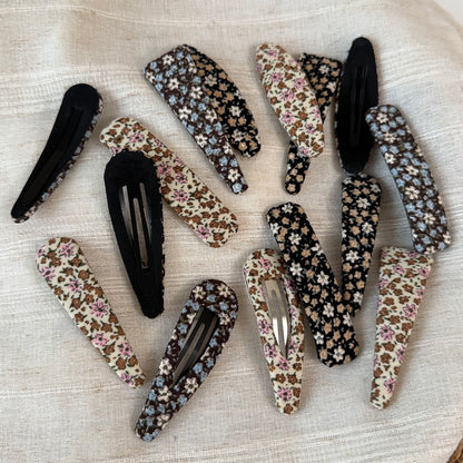 Beau - Floral Pattern Fabric Hair Clip