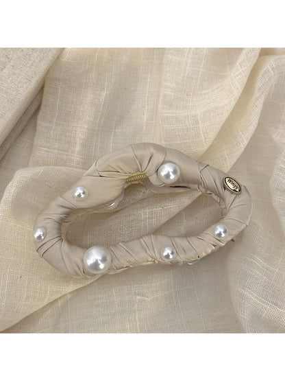 Beau - Minimalist Cloud Shaped Claw Clip