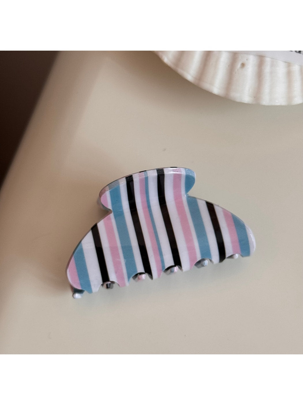 Beau - Colorful Stripe Pattern Acrylic Claw Clip
